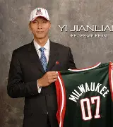 多米体育app-字母哥打爆雷霆内线